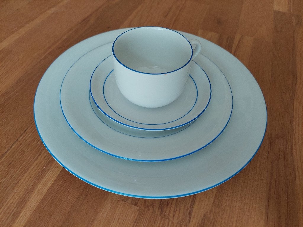 vaisselle, Enlèvement, Comme neuf, Classique, Service complet