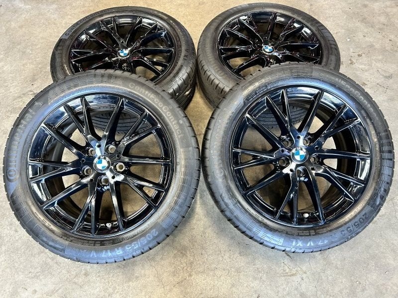 17 inch originele velgen + zomerbanden BMW 1 serie F40 style, Pneus et Jantes, Pneus été, -, 205 mm