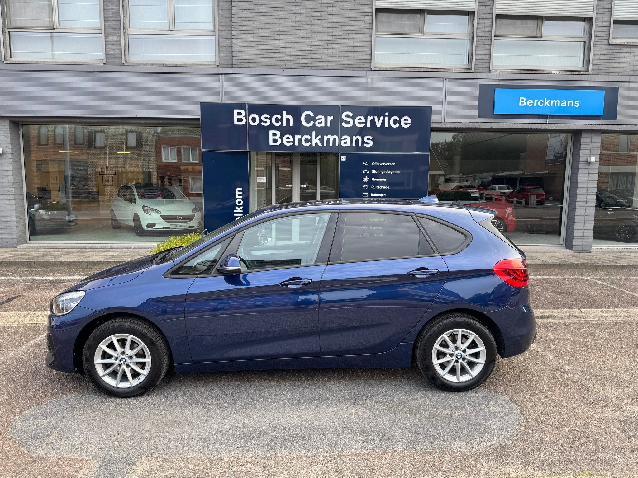 BMW 2 Serie 216 Active Tourer 1.5 Benzine + Panoramisch dak, Autos, Achat, Entreprise, Commande vocale, 5 portes