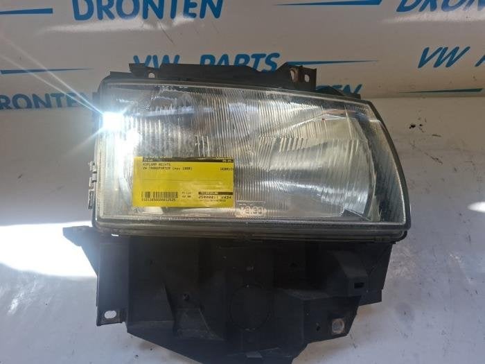Koplamp rechts van een Volkswagen Transporter, Gebruikt, -, Volkswagen, -