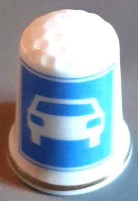 dés a coudre de collection serie panneau  signalisation (8), Enlèvement ou Envoi, Comme neuf, Porcelaine