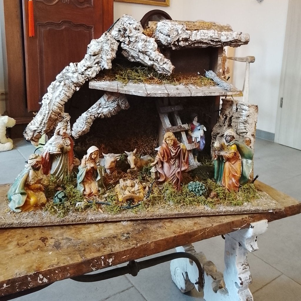 Grande ancienne Crèche de Noël, Enlèvement, Utilisé