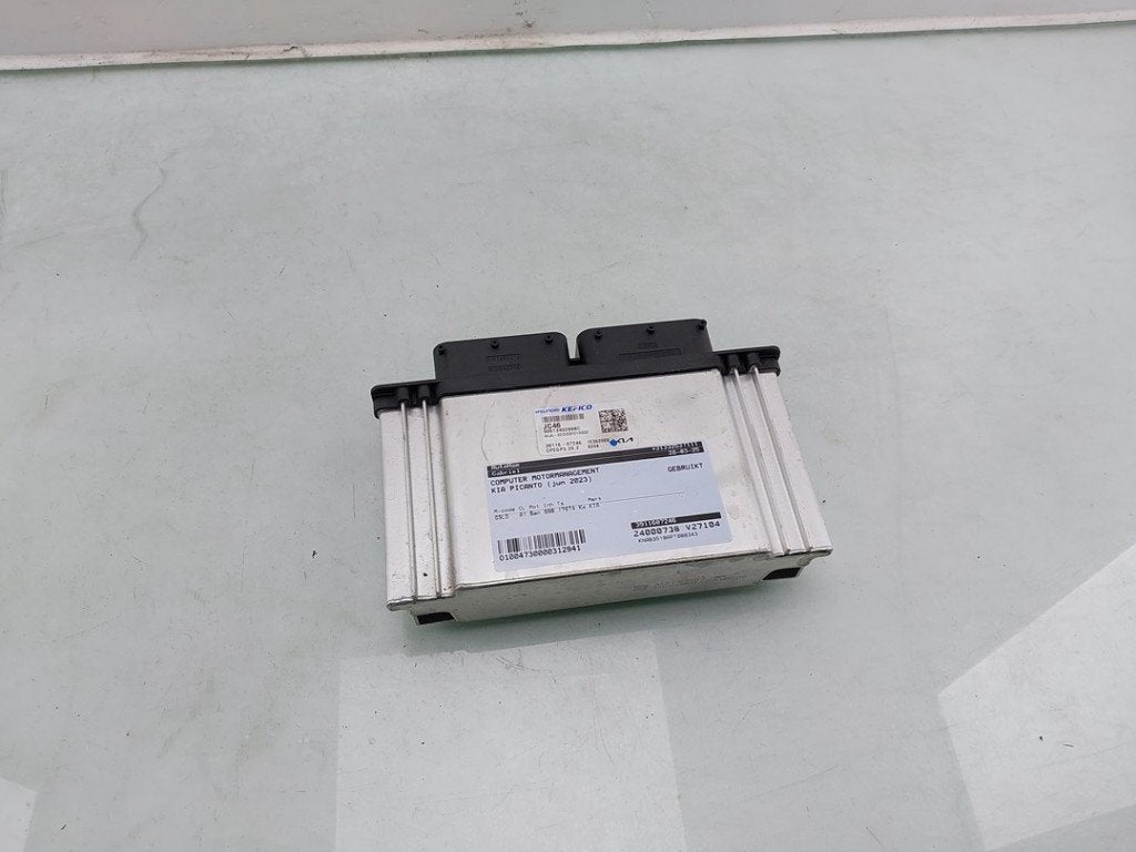CALCULATEUR MOTEUR ECU Kia Picanto (JA) (|3911607246|), Autos : Pièces & Accessoires, Kia, Info@kia.de, Utilisé, Theodor-Heuss-Allee 11
60486  Frankfurt am Main, DE