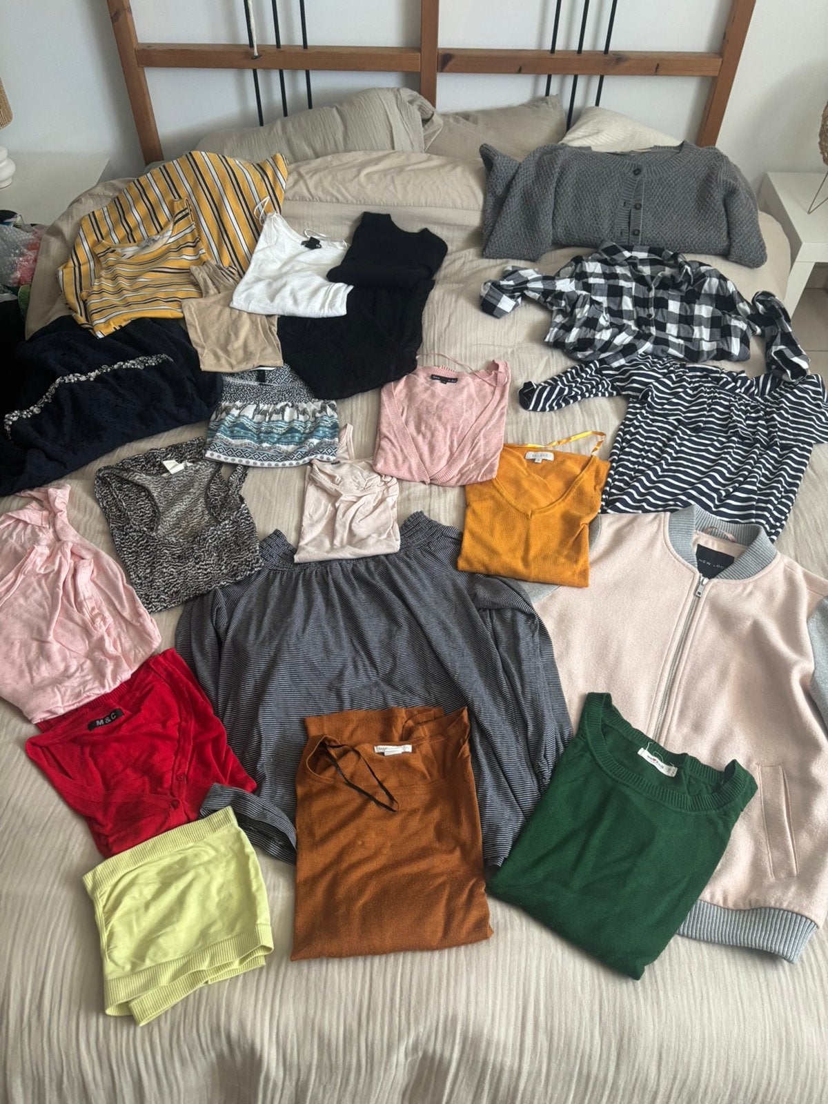 Enorme lot vetements femme ! ( + de 30 pieces ), Enlèvement, Comme neuf