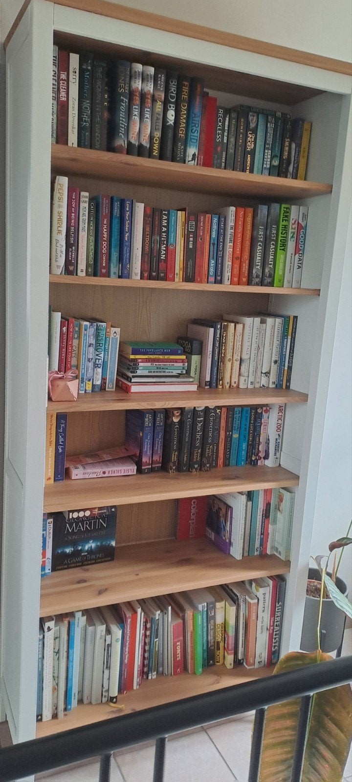 Boekenkast (IKEA HEMNES), Enlèvement