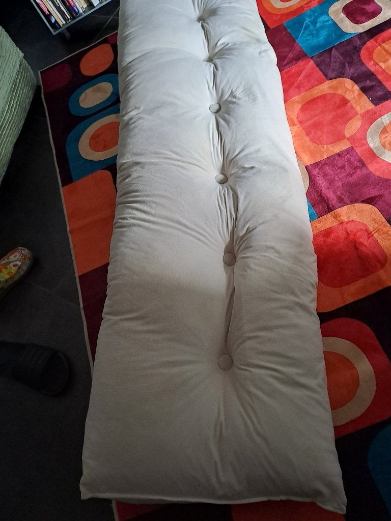 Coussin divan, Enlèvement, Comme neuf, Trois personnes, Banc droit