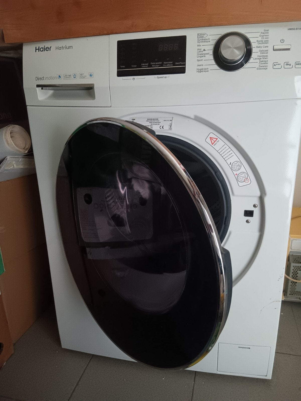 Machine à laver Haier 8kg, 1200 à 1600 tours, 6 à 8 kg, 85 à 90 cm, Comme neuf