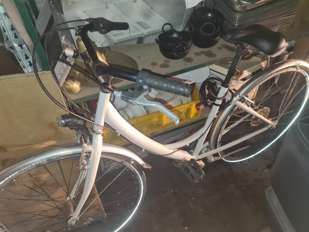 Dames fiets, Ophalen