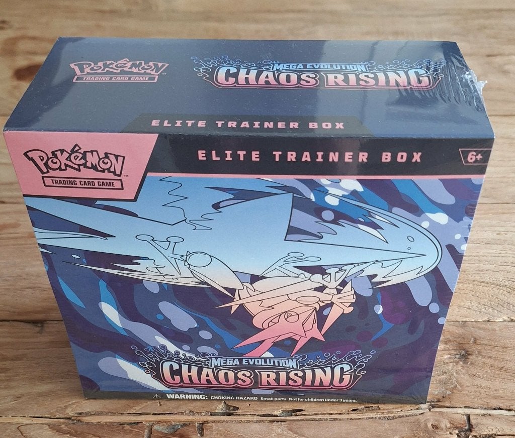 Pokémon Chaos Rising ETB Elite Trainer Box Sealed Nieuw, Ophalen of Verzenden, Nieuw, Boosterbox, Foil