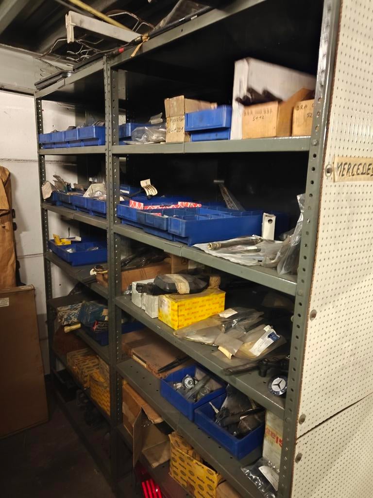 Lot de pièces anciennes Mercedes, Autos : Pièces & Accessoires, Enlèvement