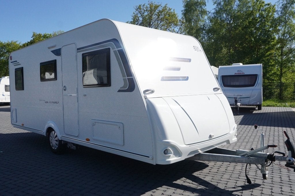 Mooie 6pers.Caravelair met mover, airco, fietsrek, TV, stape, Caravans en Kamperen, Dwarsbed, Treinzit, Tot en met 6, Caravelair