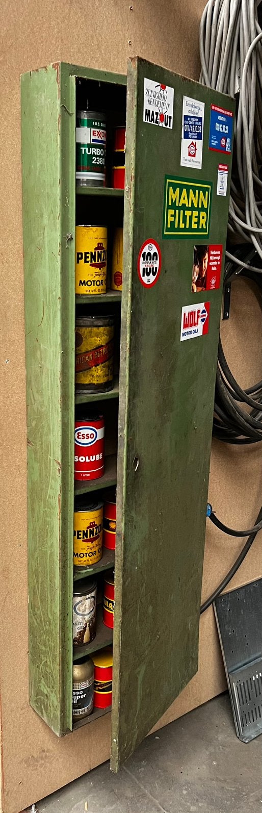 Ancienne armoire à huile de garage Esso Pennzoil Shell, Enlèvement