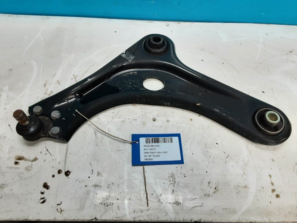 BRAS DE SUSPENSION AVANT GAUCHE (TRIANGLE) Peugeot, Mevr. I. Hauben, Utilisé, Rue de l'Espoir 34 34
4030  GRIVEGNÉE, BE, Info@Collignon.be