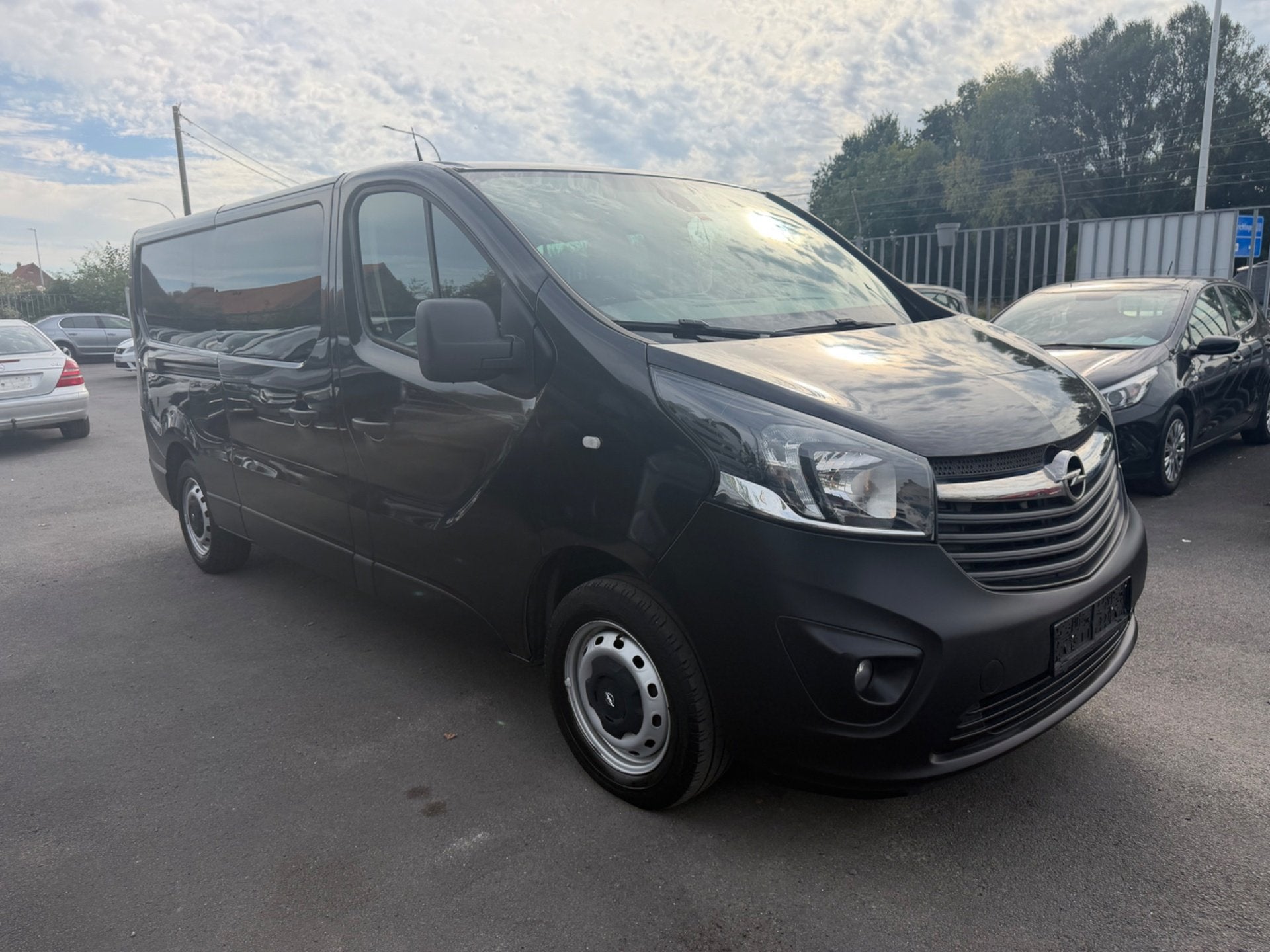 Opel Vivaro-B, 90 kW, Achat, Vivaro, Euro 6
