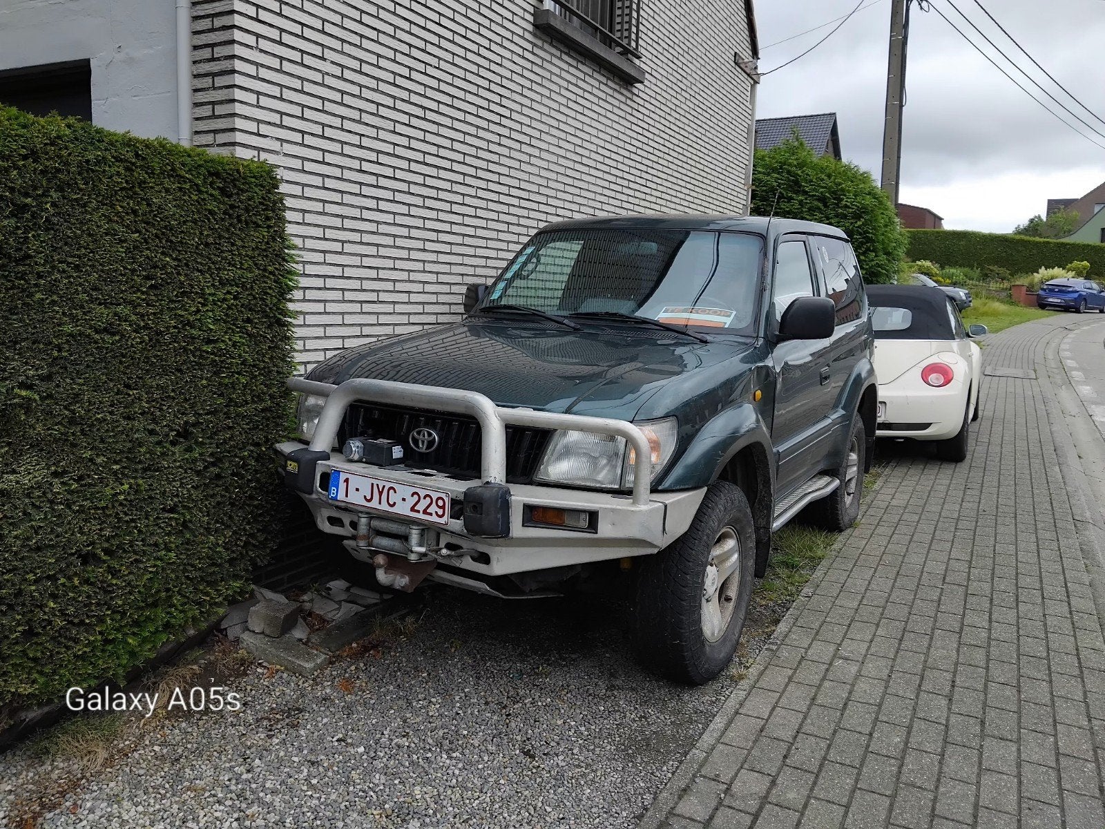 2x Toyota landcruiser kzj90 3.0l, Auto diversen, Handleidingen en Instructieboekjes, Ophalen of Verzenden