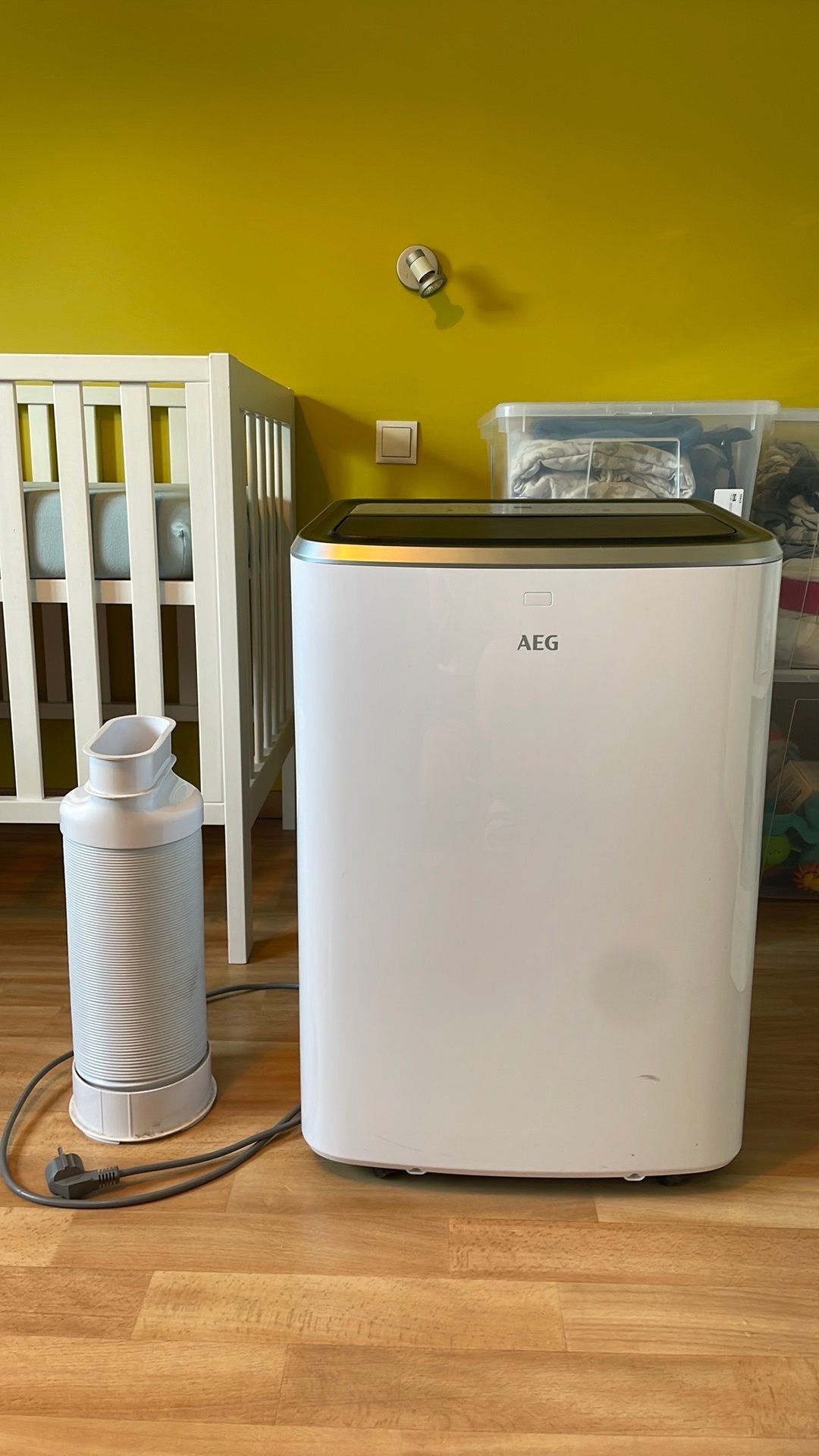 AEG Mobiele airco, Ophalen, Koelen en Ontvochtigen, Timer, 3 snelheden of meer