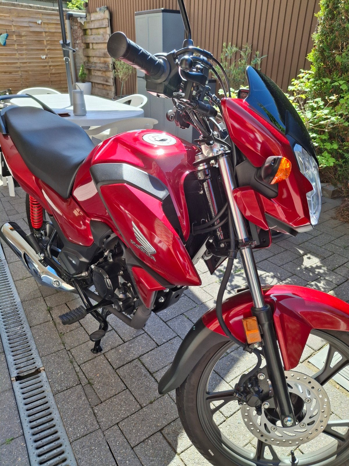 honda cb125 f, ABS, Tourisme, Permis Moto A1 minimum, 1 cylindre