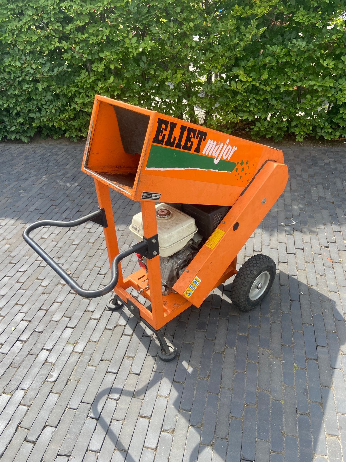 Eliet Major hakselaar, Enlèvement, Utilisé, Essence