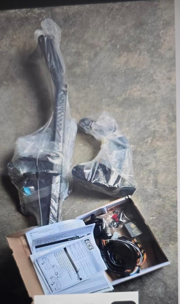 Attelage de remorque neuf Peugeot 308 ll/ Citroën Picasso C4, Autos : Pièces & Accessoires, Enlèvement