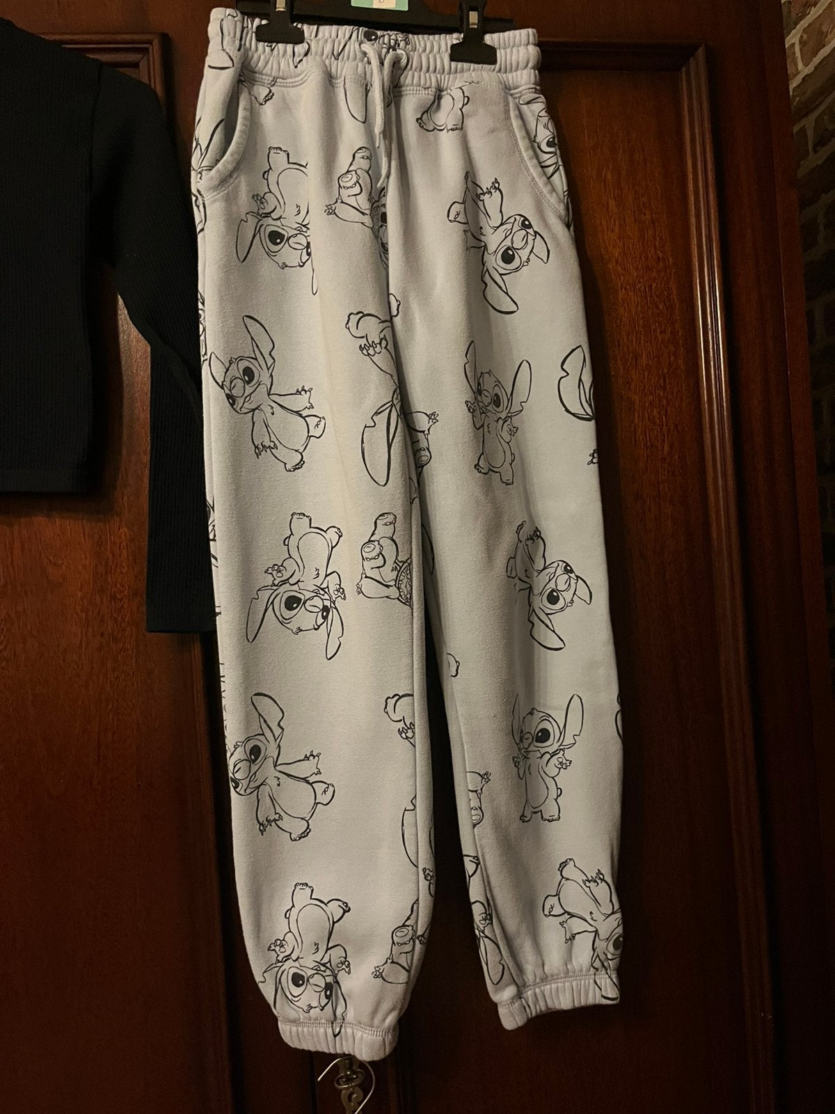 Pantalon de jogging bleu clair, Stitch, bon état, Enfants & Bébés, Vêtements enfant | Taille 152, Enlèvement ou Envoi, Comme neuf