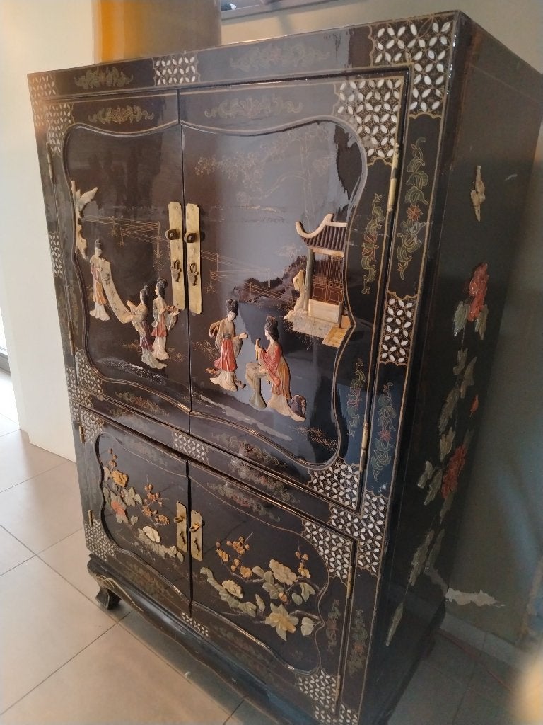 Chinese kast, Ophalen