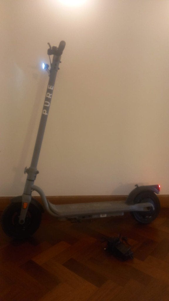 e-step PURE met lader, Enlèvement, Utilisé, Step électrique (E-scooter), Pure