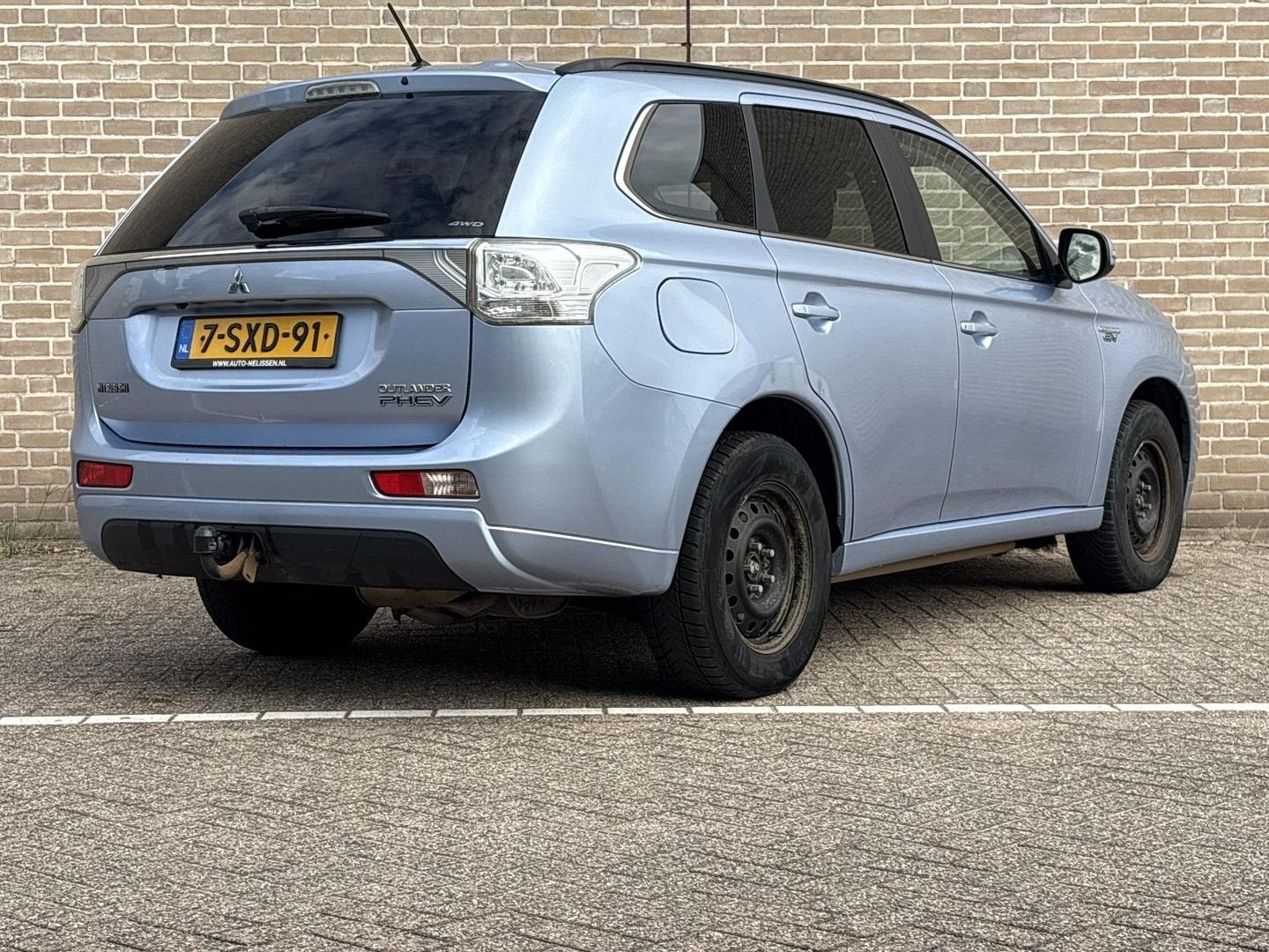 Mitsubishi Outlander 2.0 PHEV instyle | Leder | Pano | Clima, Auto's, Mitsubishi, Outlander, Zwart, Navigatiesysteem, Blauw