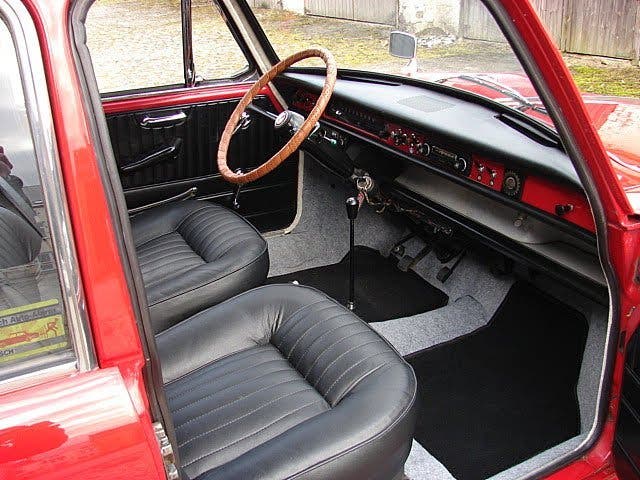 MORRIS 1100 1968, Autos, Rouge, Achat, 4 portes, Noir