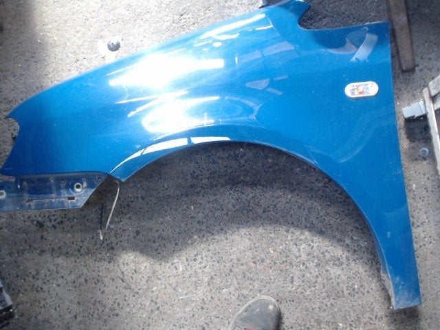 Aile avant gauche VW Caddy 3 2004-2010 LP/15638, Enlèvement, Utilisé, Avant