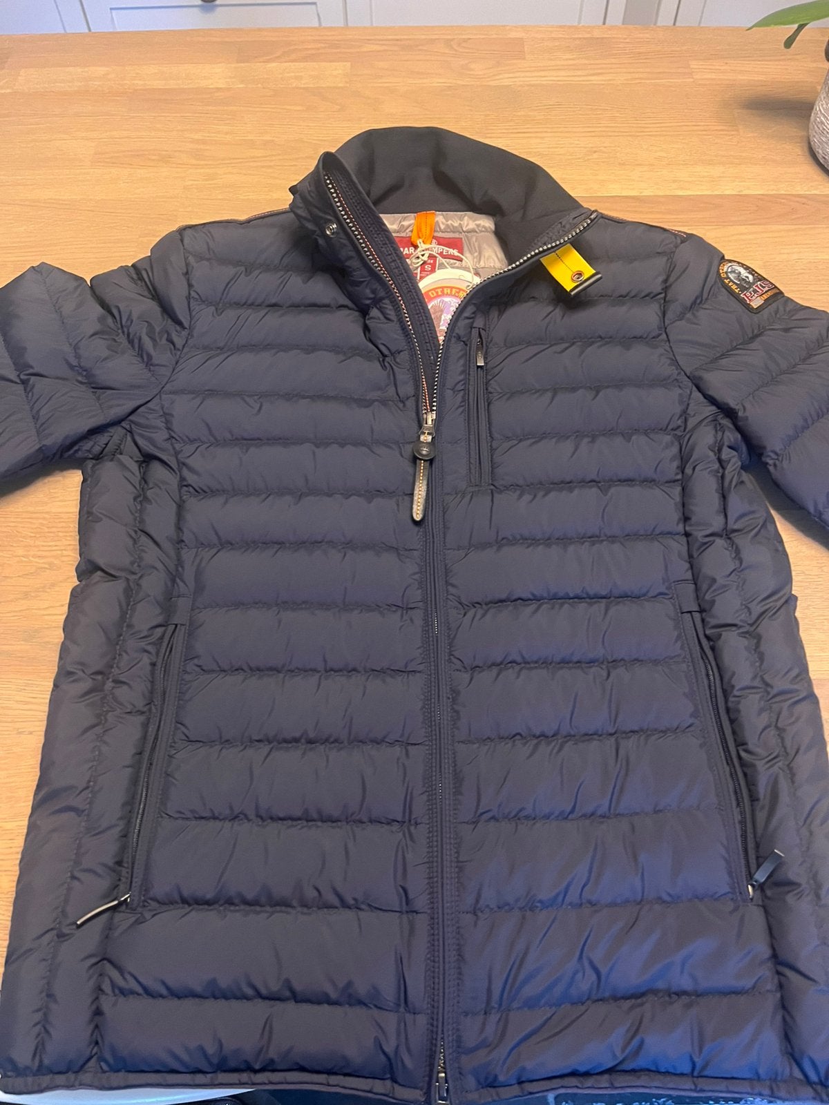 Nieuwe originele donkerblauwe jas Parajumpers maat Small, Ophalen, Nieuw, Maat 46 (S) of kleiner, Blauw