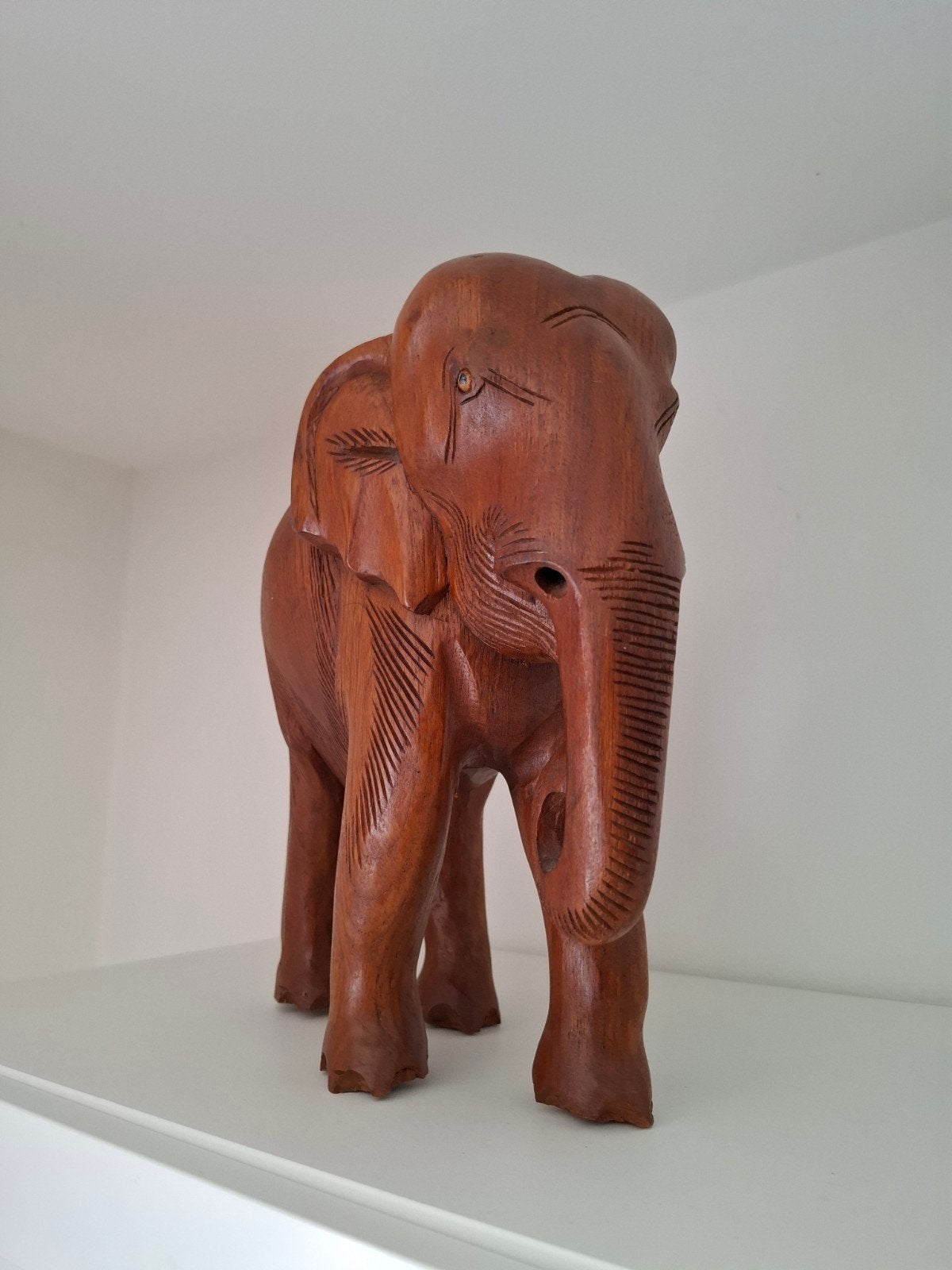 Éléphant bois massif artisanal, Antiquités & Art, Art | Sculptures & Bois, Enlèvement ou Envoi, Bois