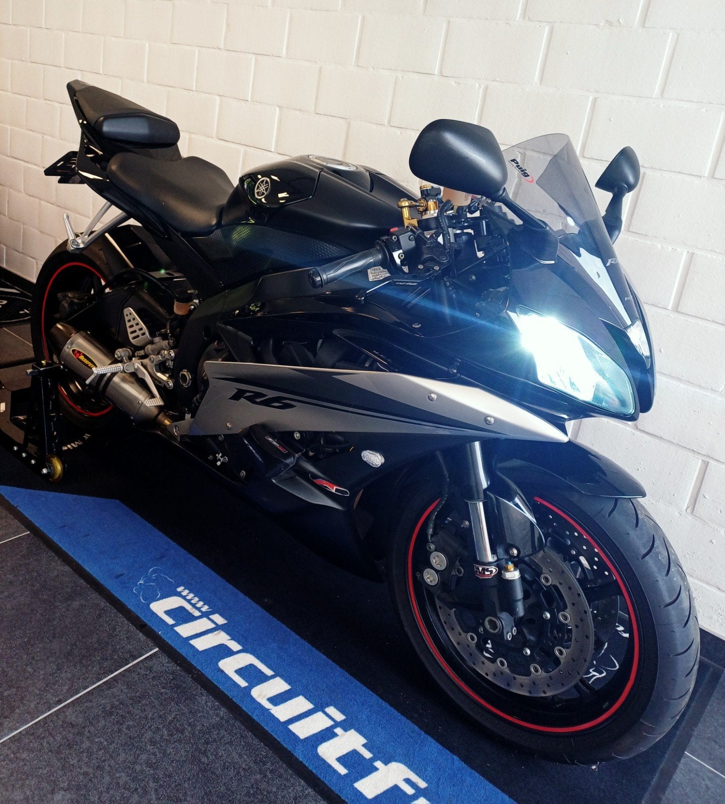 Yamaha R6 GEKEURD!  28000km!, Motoren, 4 cilinders, Motorrijbewijs A, Gebruikt, Meer dan 35 kW