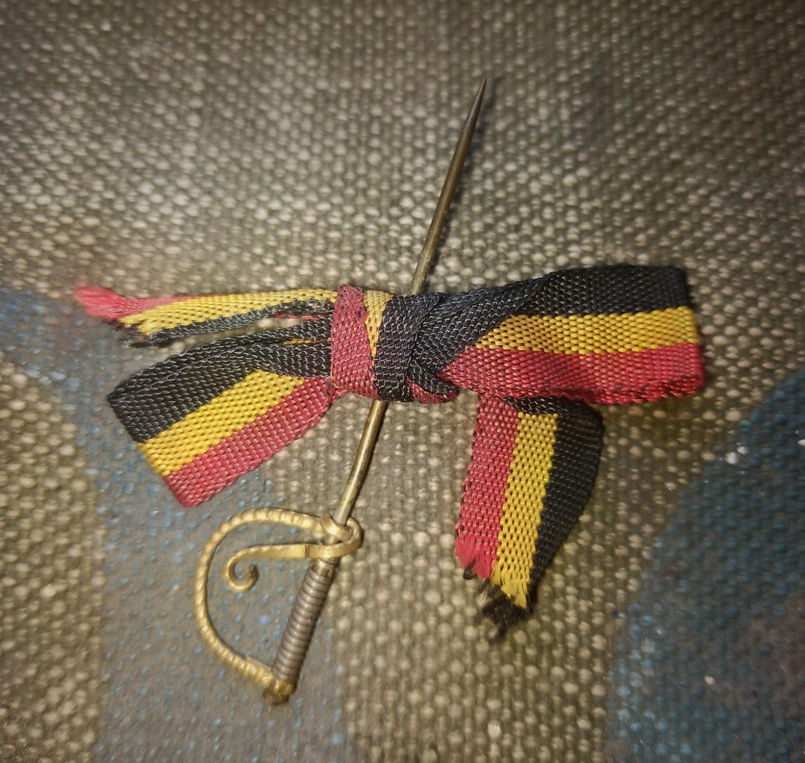 Rare Broche, épinglette Chasseur à cheval, Enlèvement ou Envoi, Armée de terre, Emblème ou Badge