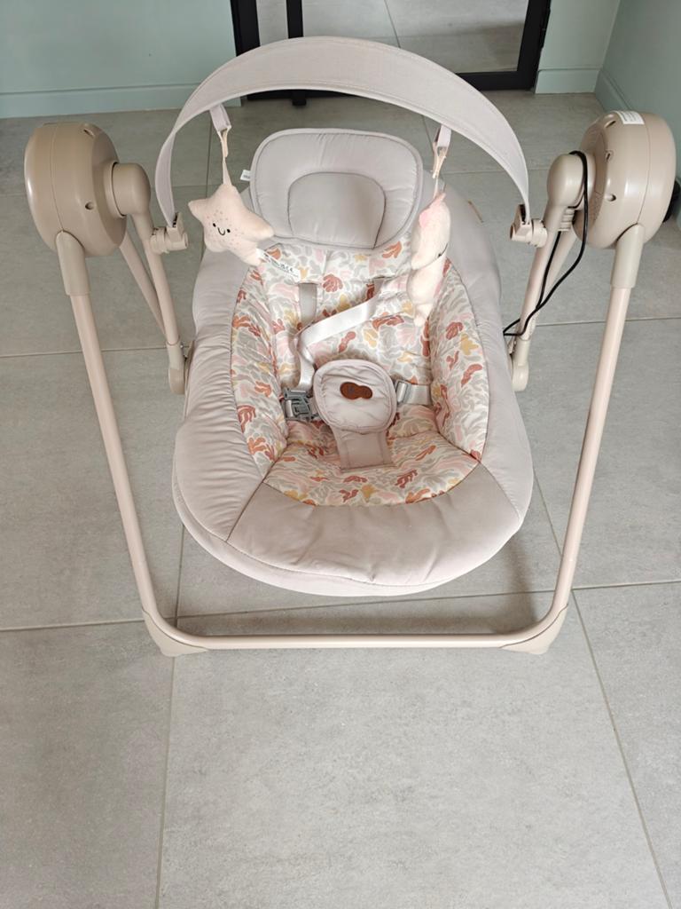 Elektrische Babyschommel kinderkraft. Heel goede staat., Kinderen en Baby's, Wipstoeltjes, Ophalen, Wipstoel
