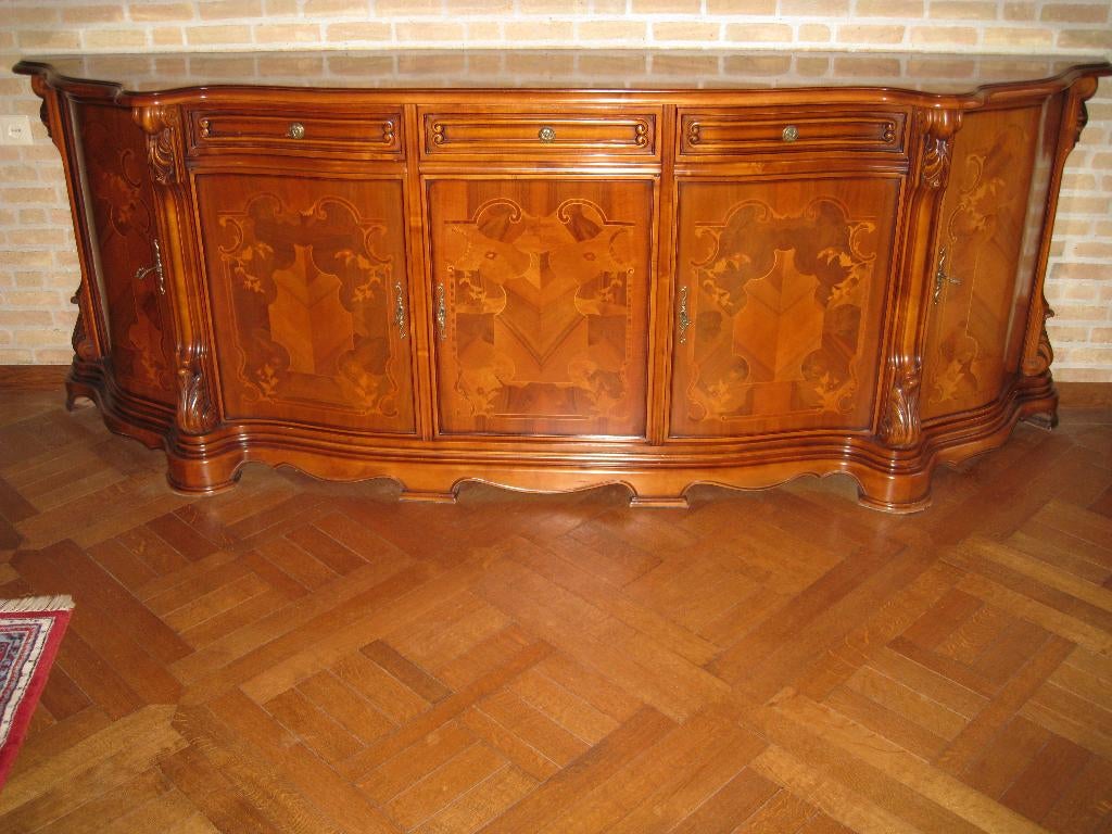 Vintage Italiaanse design dressoir, Huis en Inrichting, Kasten | Dressoirs, Ophalen, Kersenhout, Met deur(en), Zo goed als nieuw