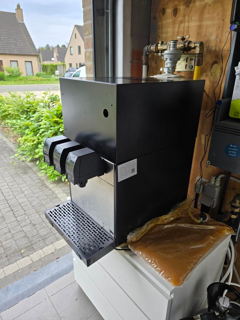 Distributeur automatique de boissons gazeuses, Enlèvement