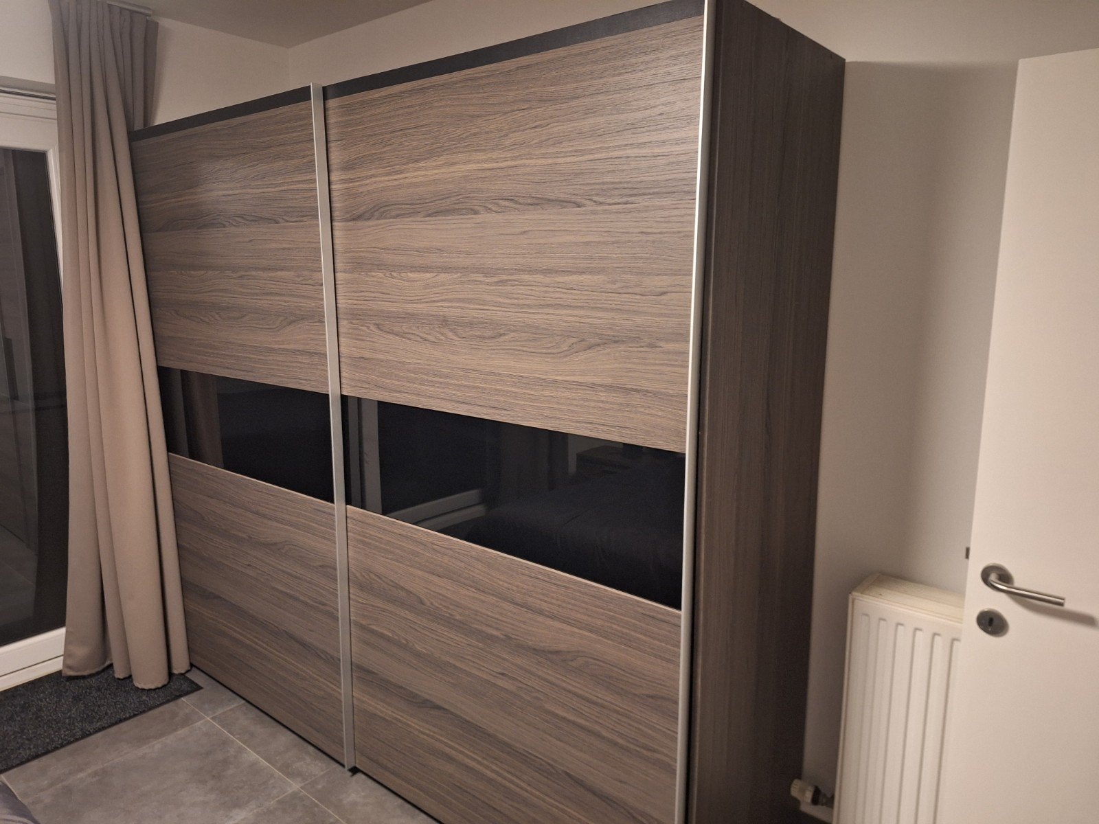 kleerkast   250l x 69d x 216h, Ophalen, Gebruikt, 200 cm of meer, 200 cm of meer