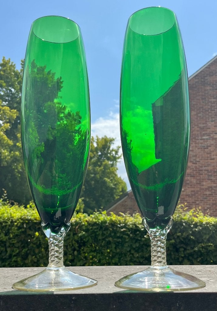 Set XL Vintage Empoli Italiaanse kelkvazen groen glas 42cm, Antiek en Kunst, Ophalen