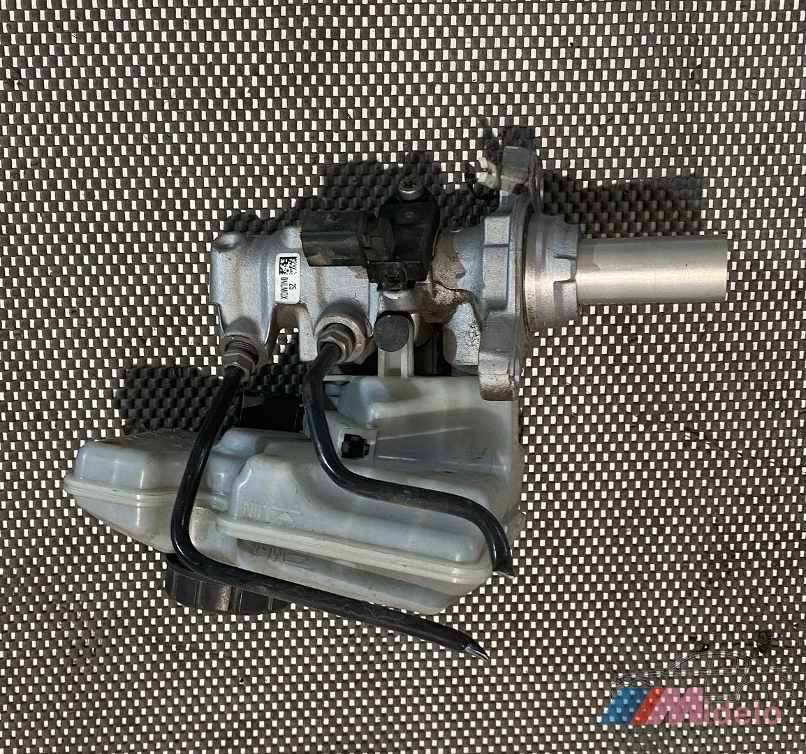 VW TIGUAN HOOFDREMCILIDER 5Q1611301D, Volkswagen, -, Utilisé, -