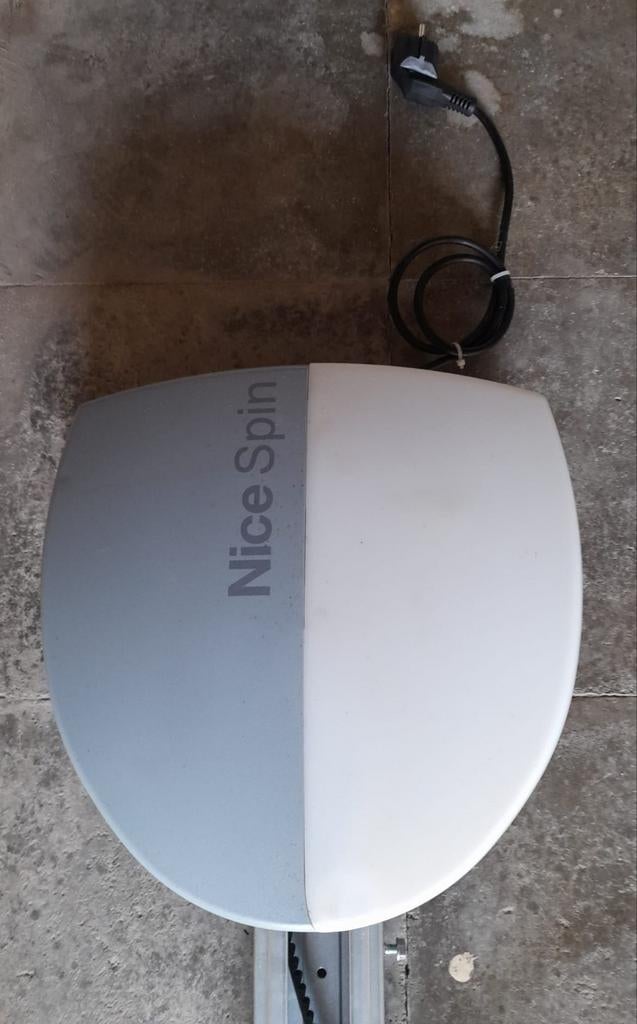 Moteur porte de garage avec rail, Bricolage & Construction, Enlèvement