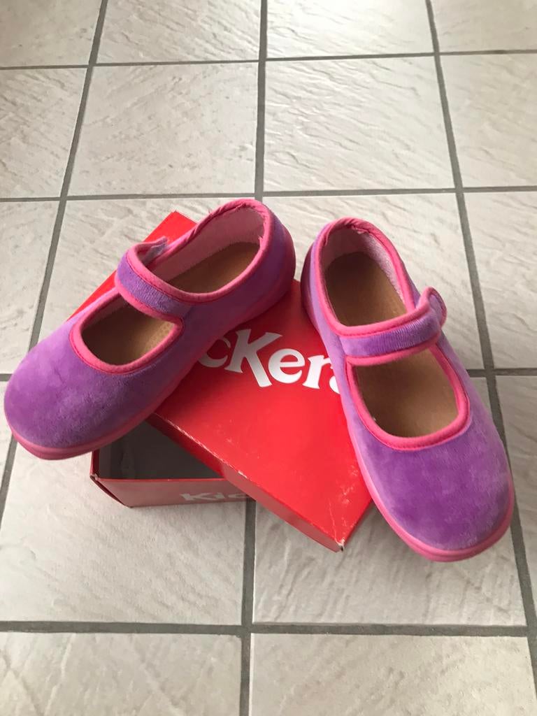Te koop SLIPPERS * RIEKER * Maat: 32., Zo goed als nieuw
