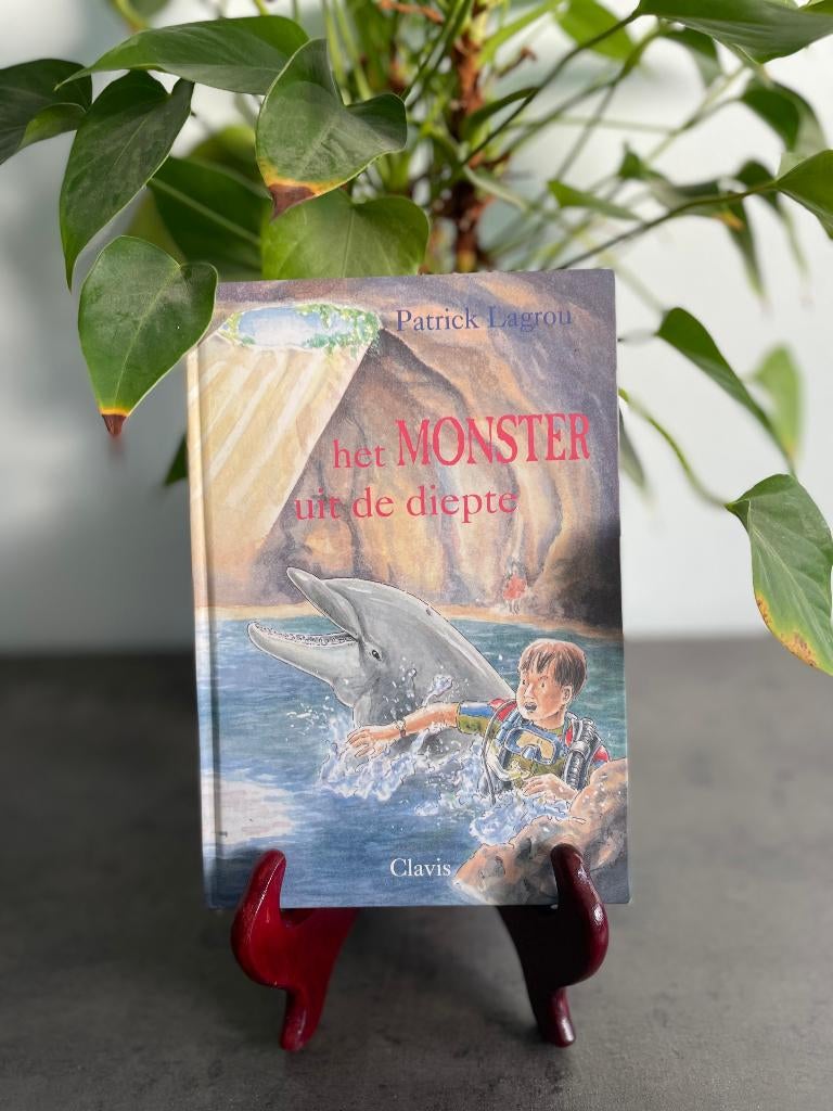 Hardcover "Het monster uit de diepte" - Patrick Lagrou, Ophalen, Patrick Lagrou, Zo goed als nieuw, Fictie