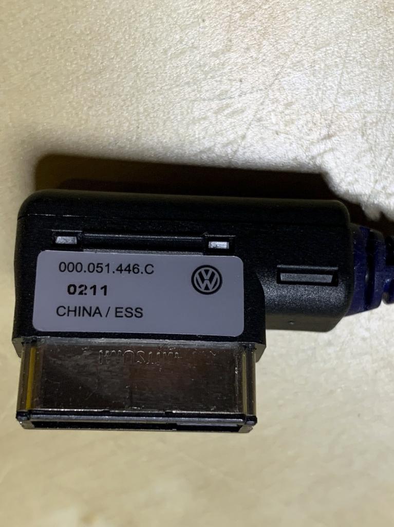 VW ipod adapter, Ophalen of Verzenden