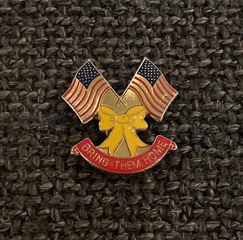 PIN - BRING THEM HOME - LEGER - ARMY - AMERIKA, Verzamelen, Speldjes, Pins en Buttons, Verzenden, Gebruikt, Overige onderwerpen