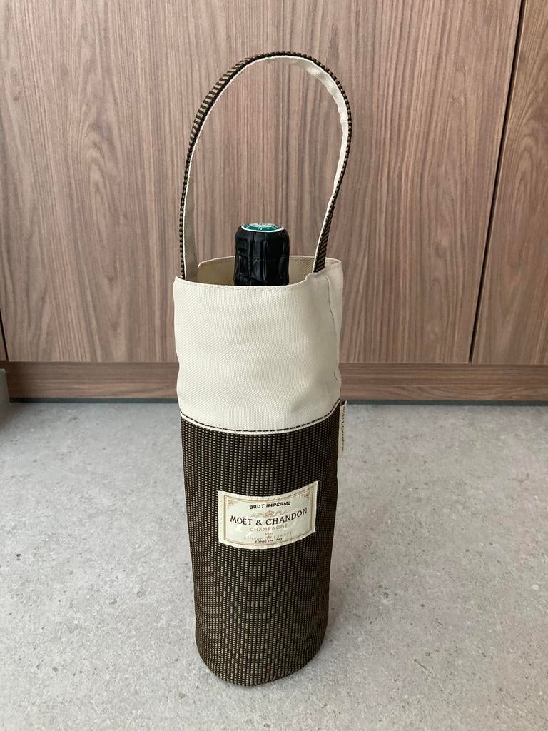 Geïsoleerde tas reisflessenhouder champagne Moet et Chandon, Enlèvement ou Envoi, Comme neuf