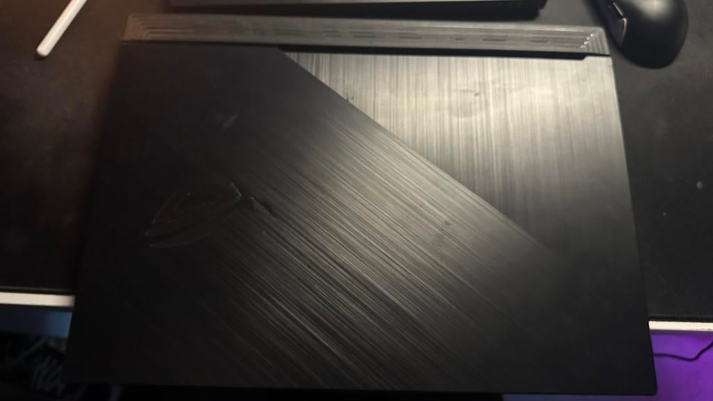 Asus ROG Strix G17, Informatique & Logiciels, Ordinateurs portables Windows, Comme neuf, 17 pouces ou plus, SSD, 4 Ghz ou plus