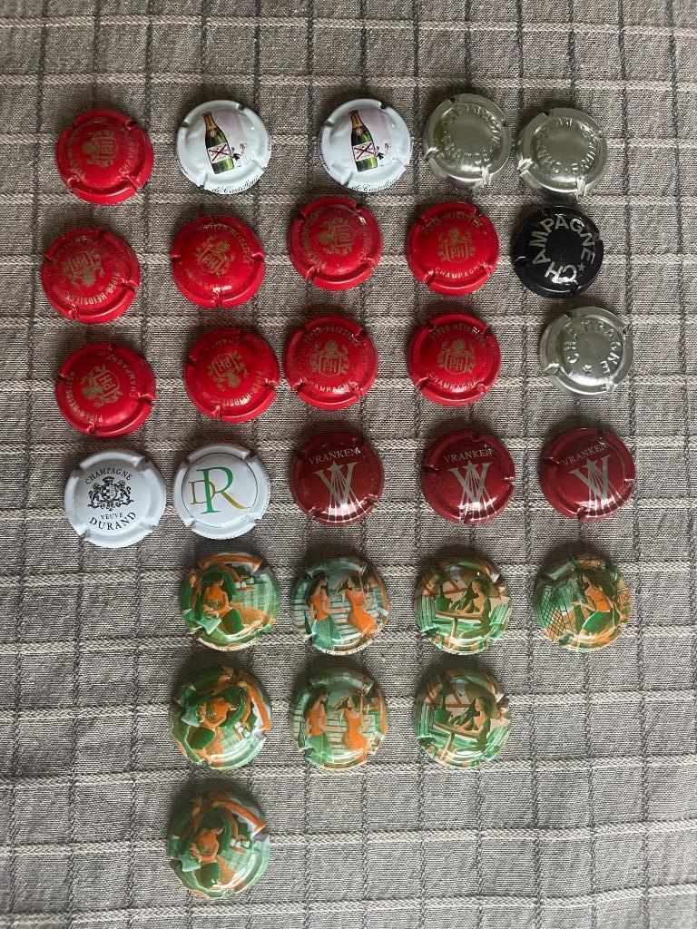 Champagnecapsules, Ophalen