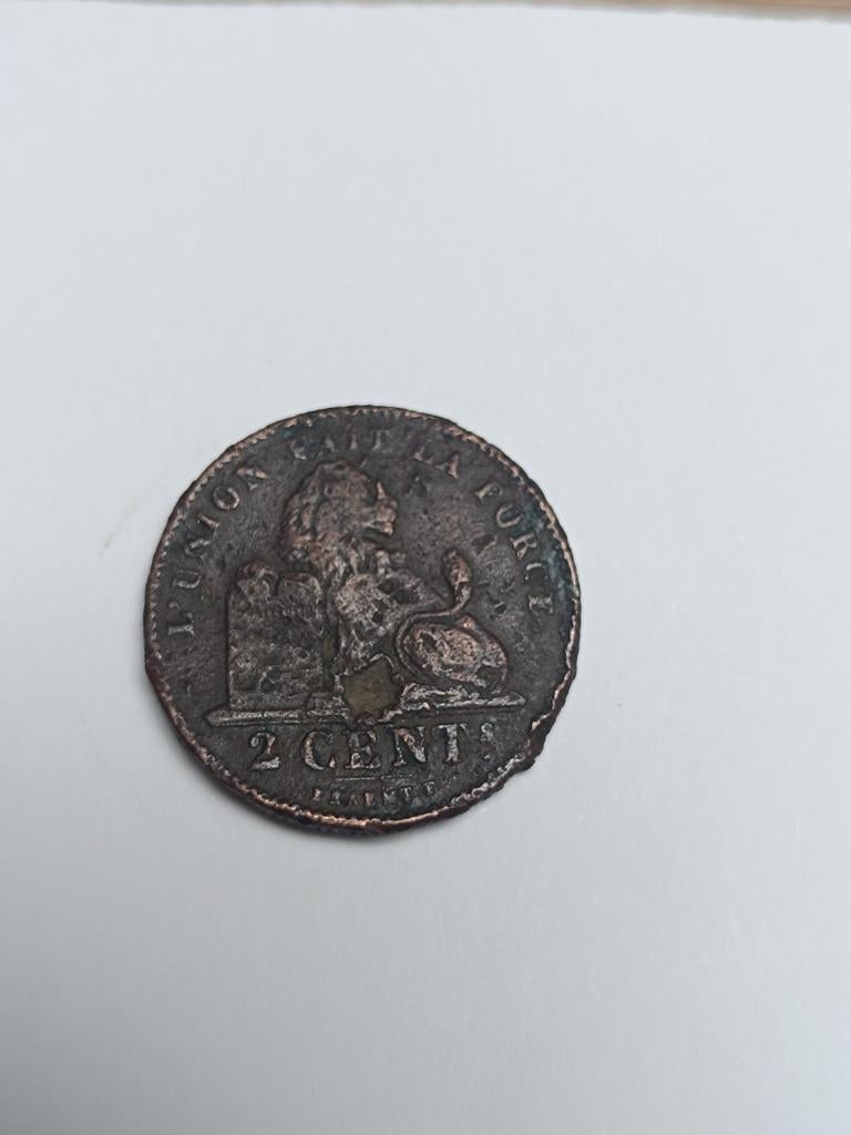 Très ancienne pièce de monnaie de 2cents, Enlèvement