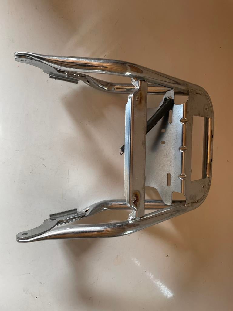 Tourpakketsteun, topkoffer, harley touring 2009-2013, Ophalen of Verzenden, Gebruikt