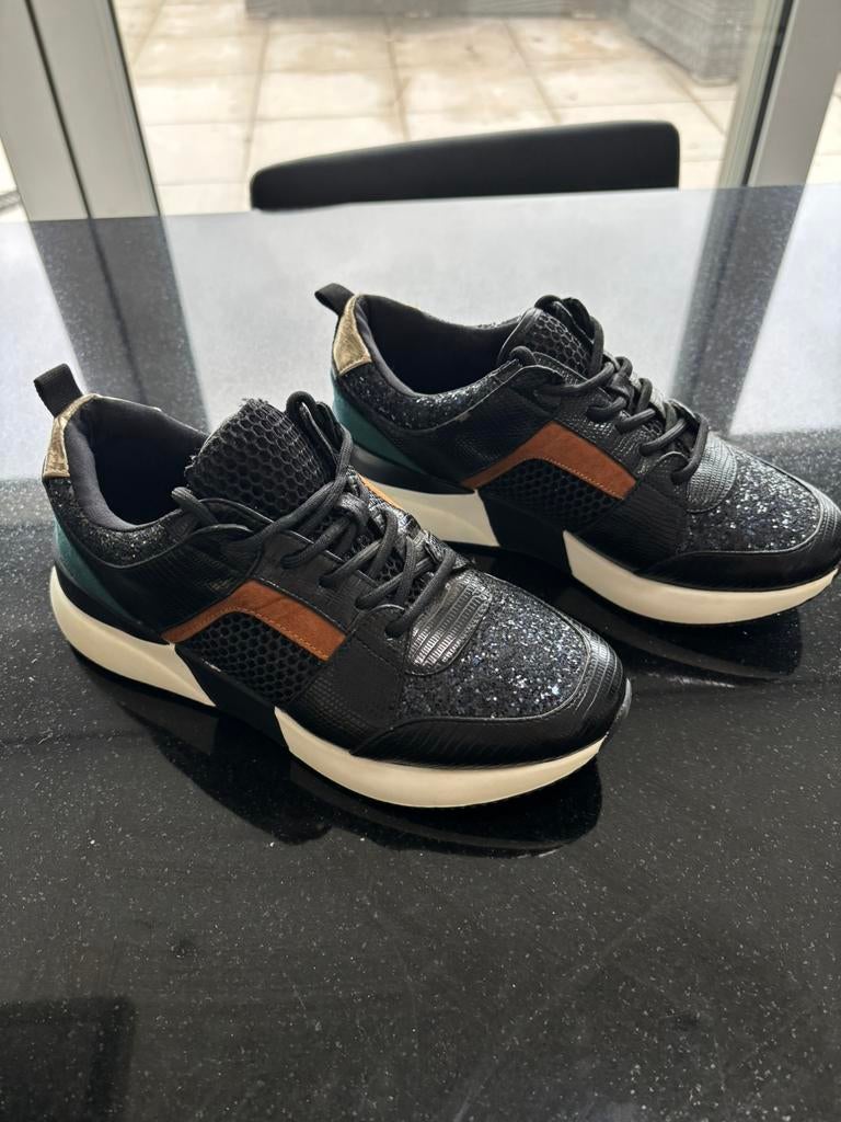 Sneakers la strada, Zwart, Nieuw, Ophalen of Verzenden, Sneakers